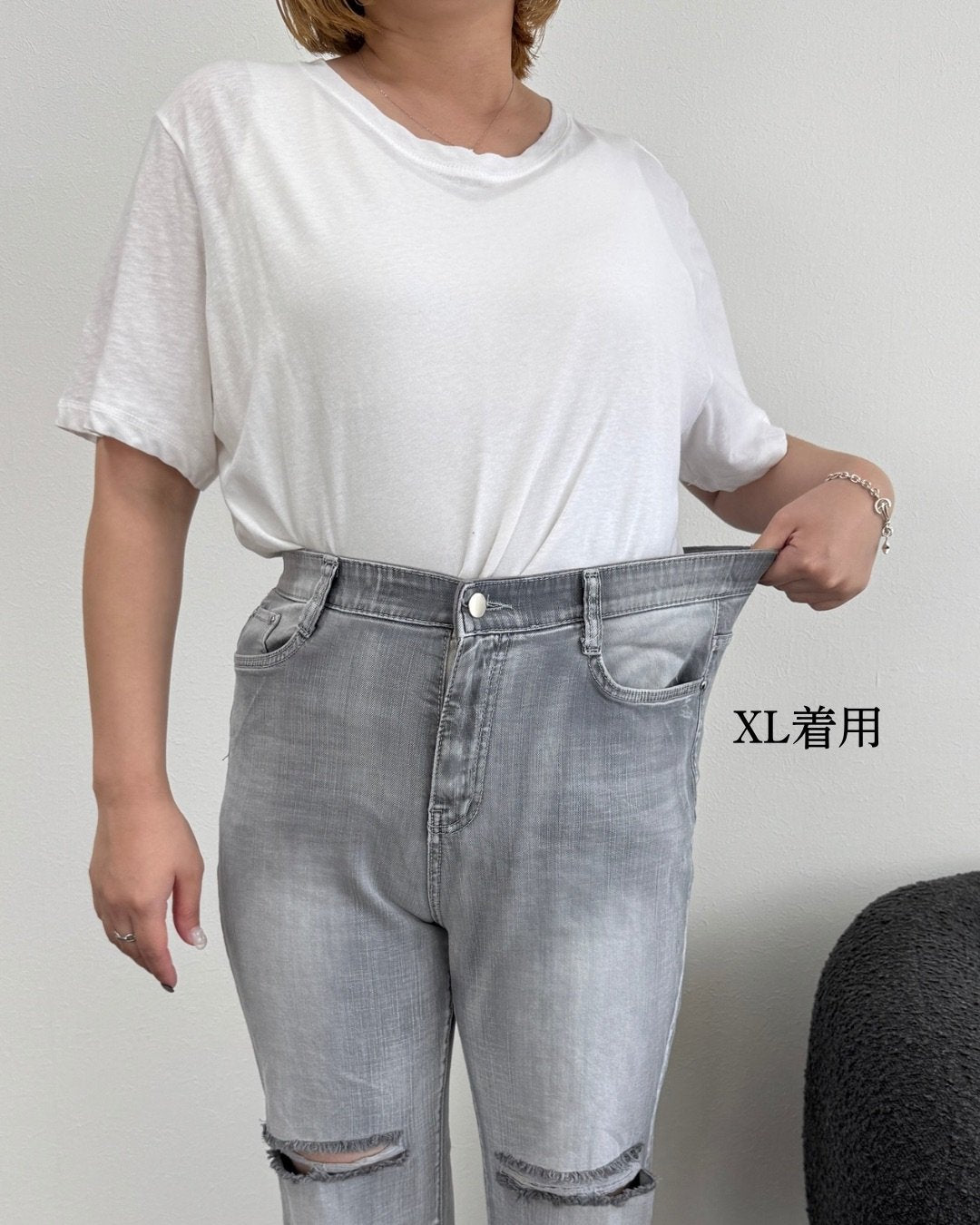 くすみカラーダメージフレアワイドデニム