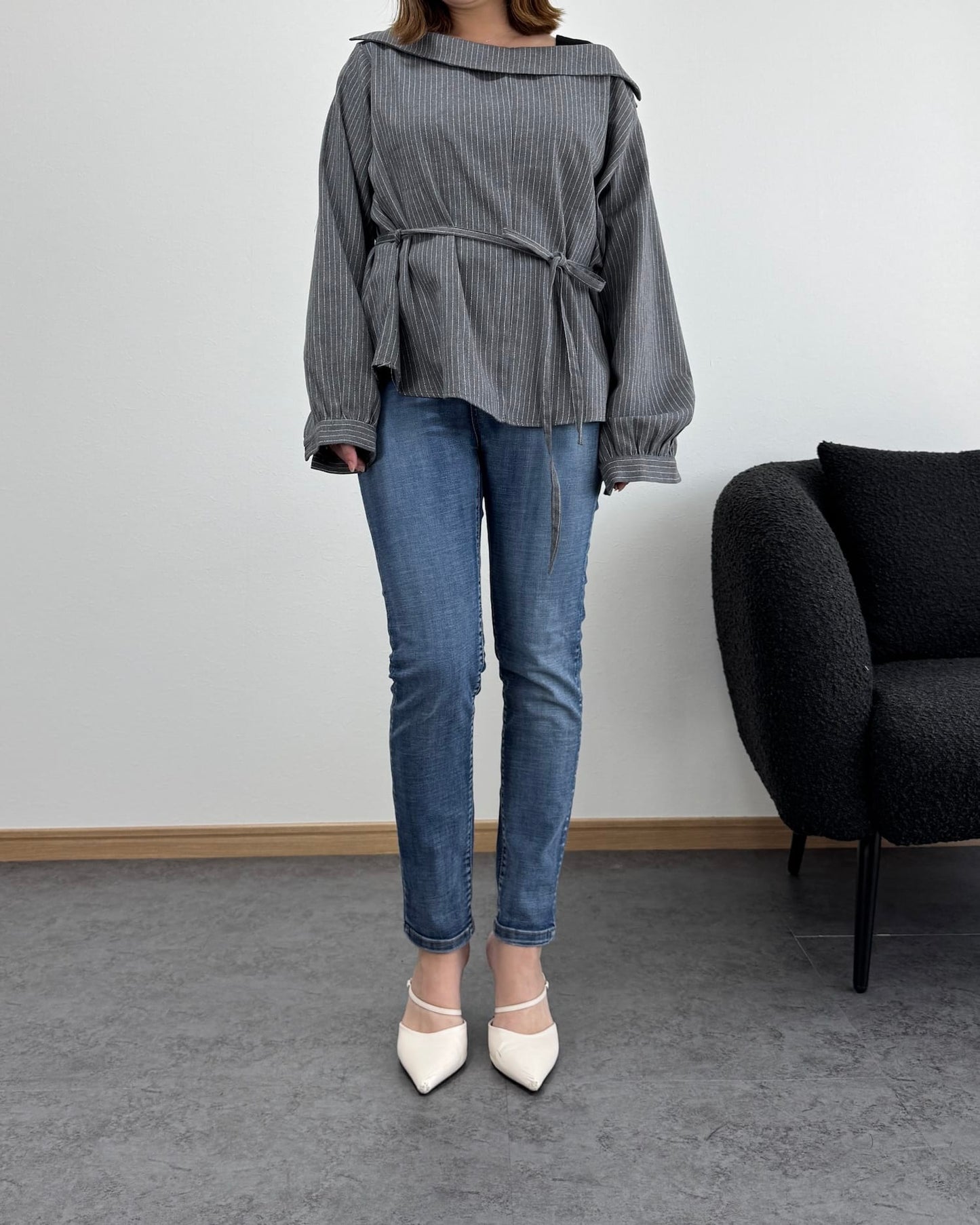 セミオフショルピンストライプトップス【3way】