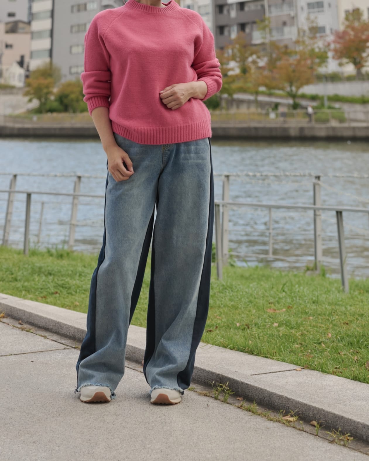 シンプルカラーニットプルオーバー