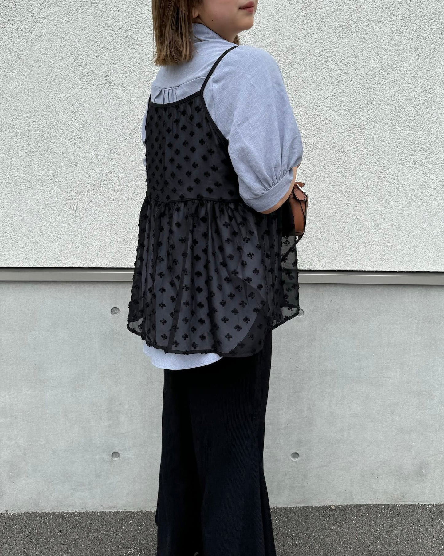 小花刺繍シアービスチェ