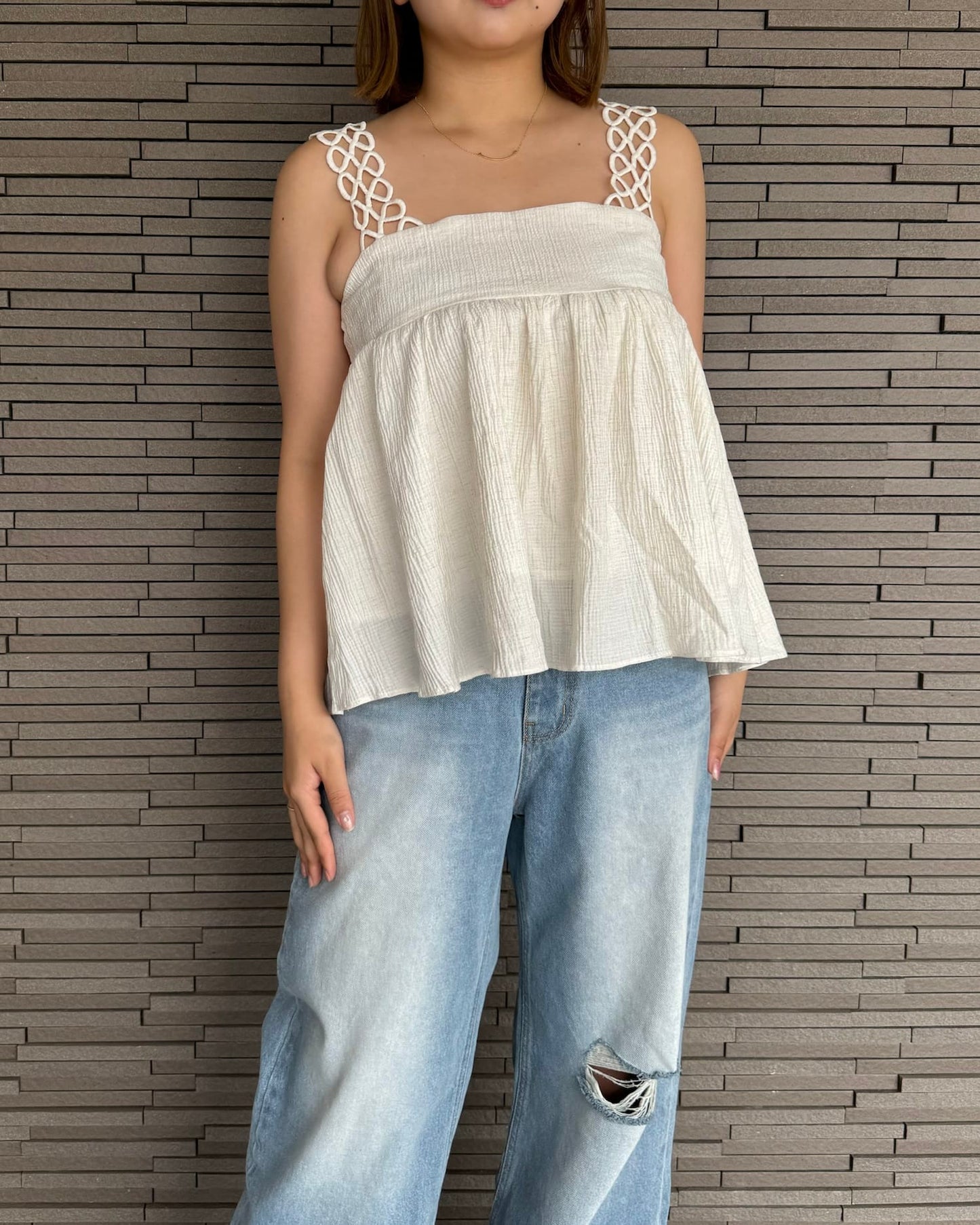 【肩紐デザイン】ギャザートップス