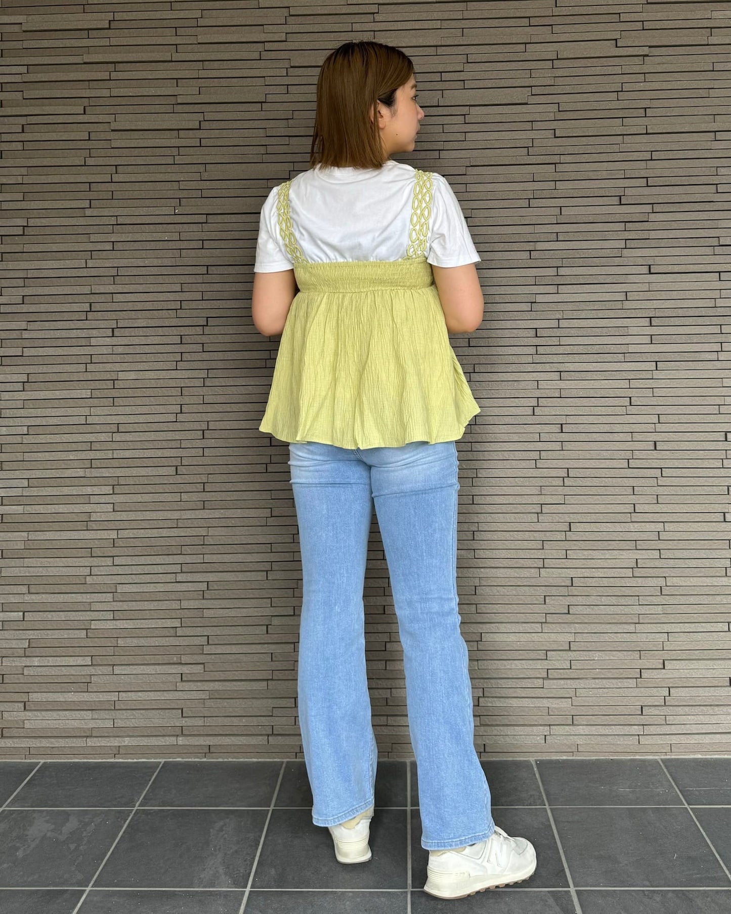 【肩紐デザイン】ギャザートップス