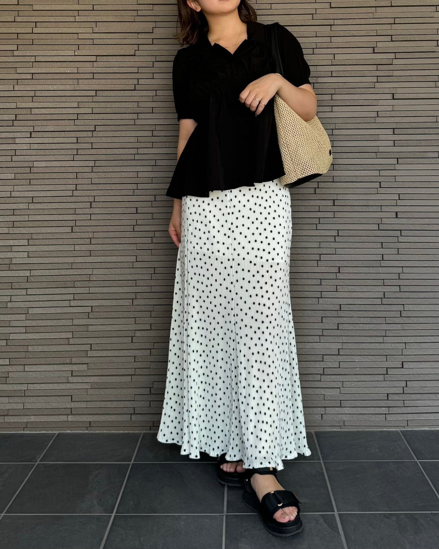 襟付き変形ブラウス