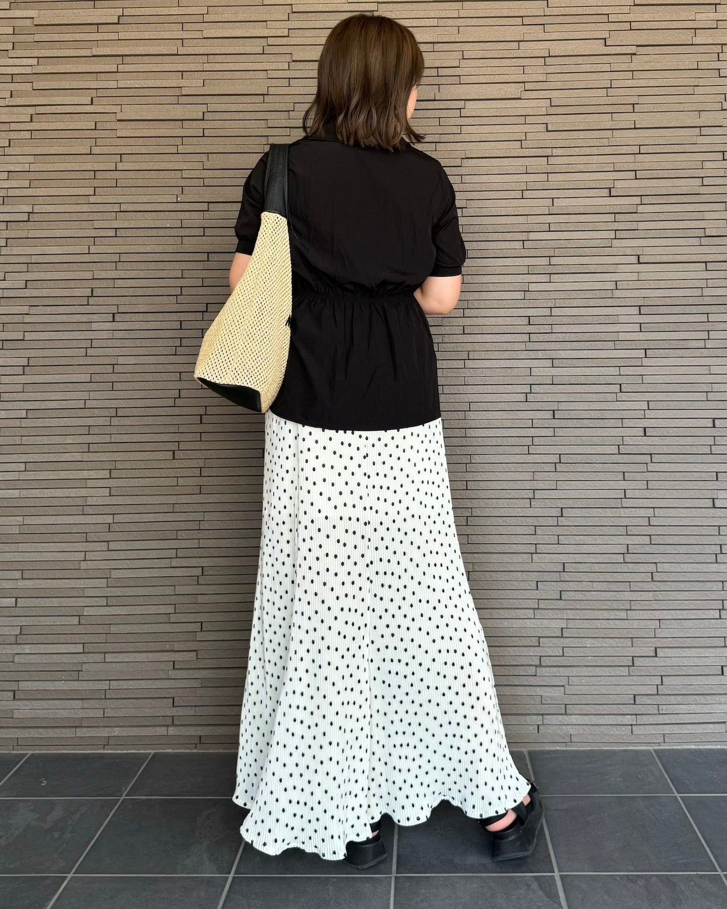 襟付き変形ブラウス