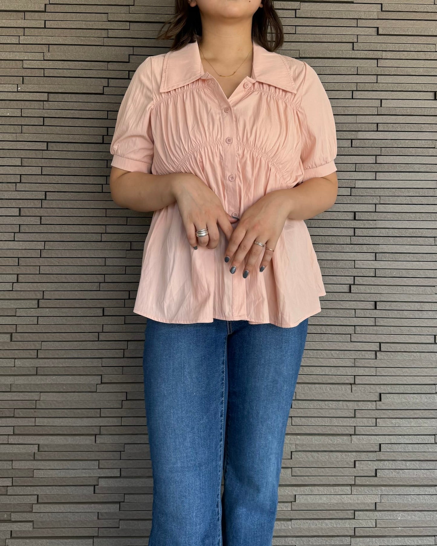 襟付き変形ブラウス