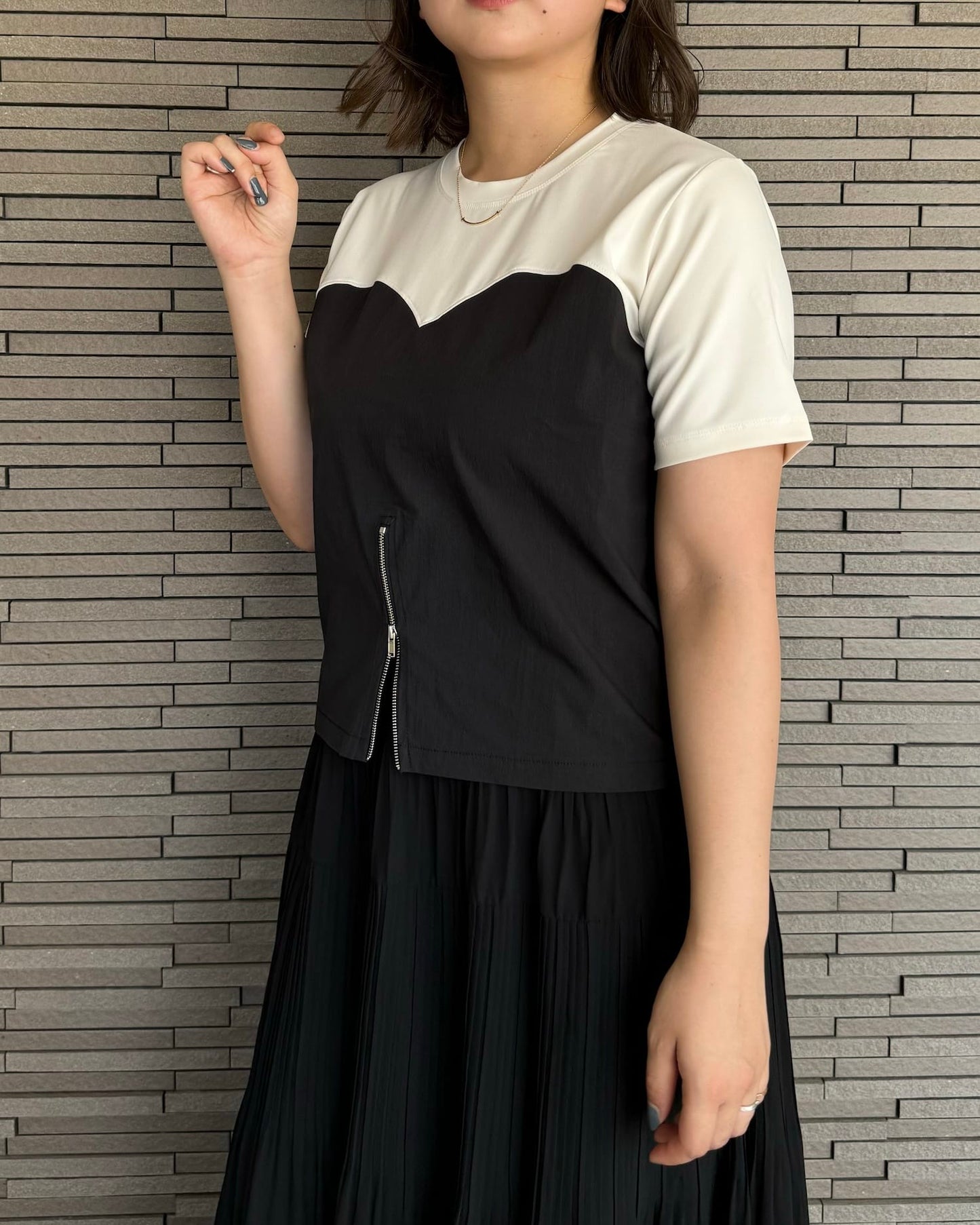 センタージップ異素材バイカラーTシャツ