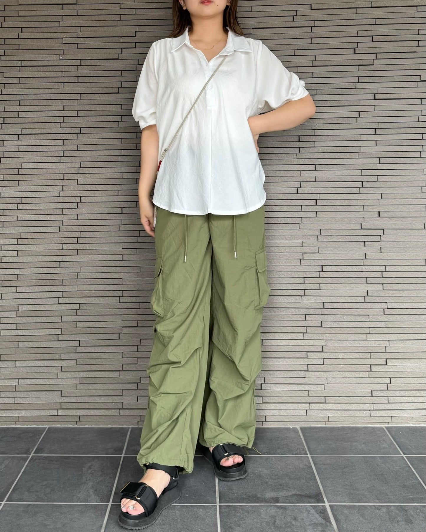 ドロストシャーリングカーゴパンツ