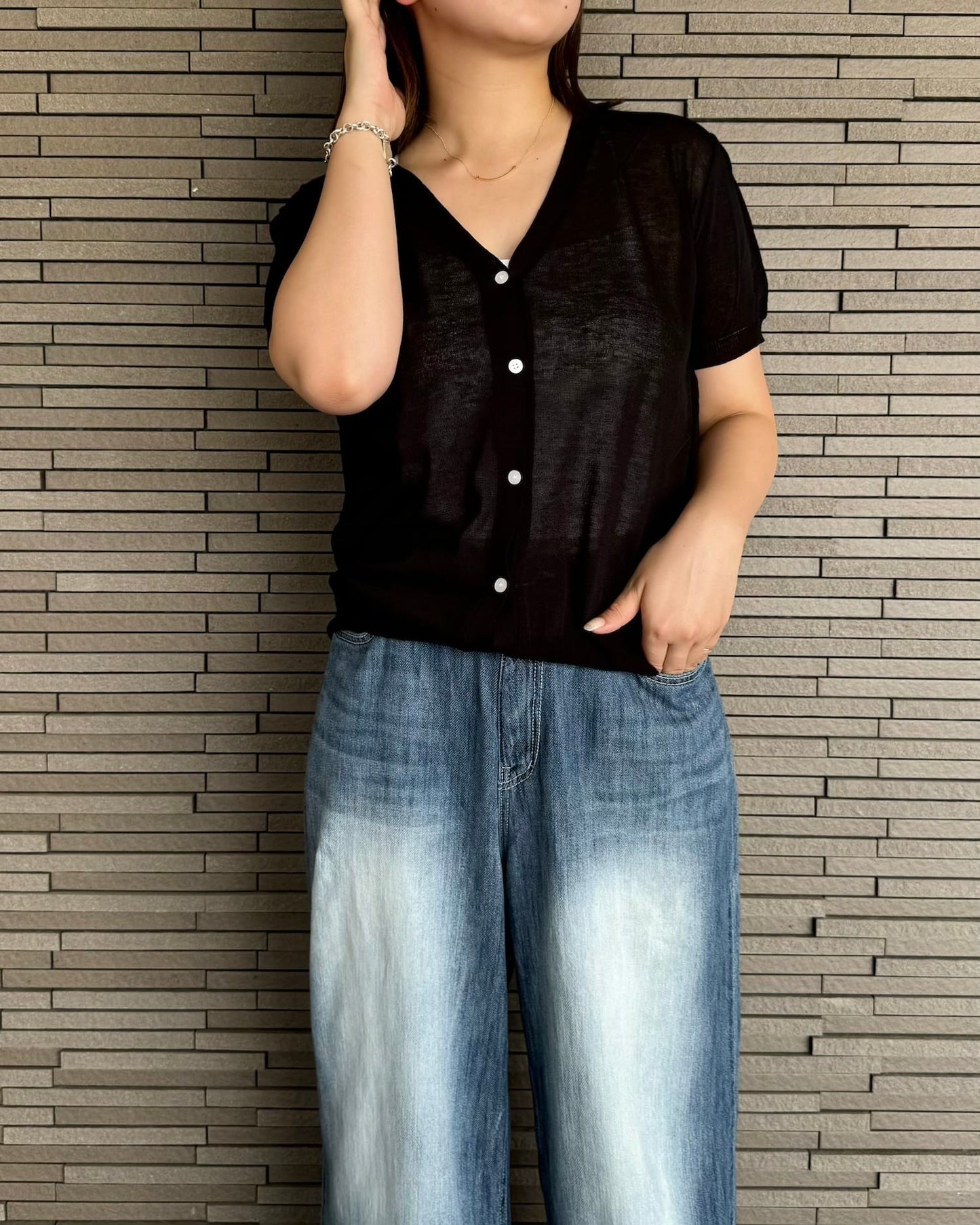 半袖シアーコンパクトカーディガン