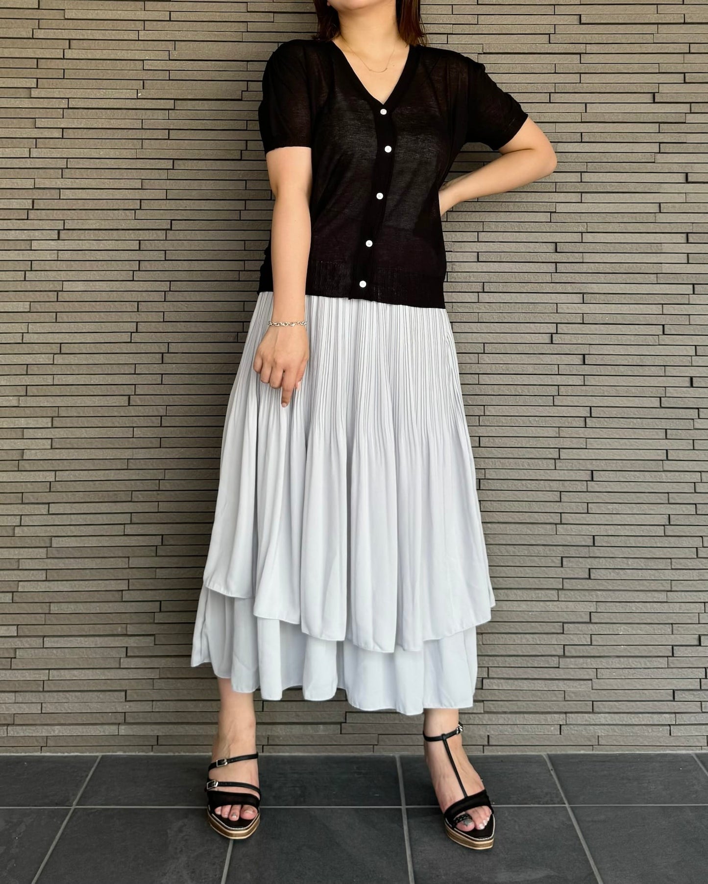 半袖シアーコンパクトカーディガン