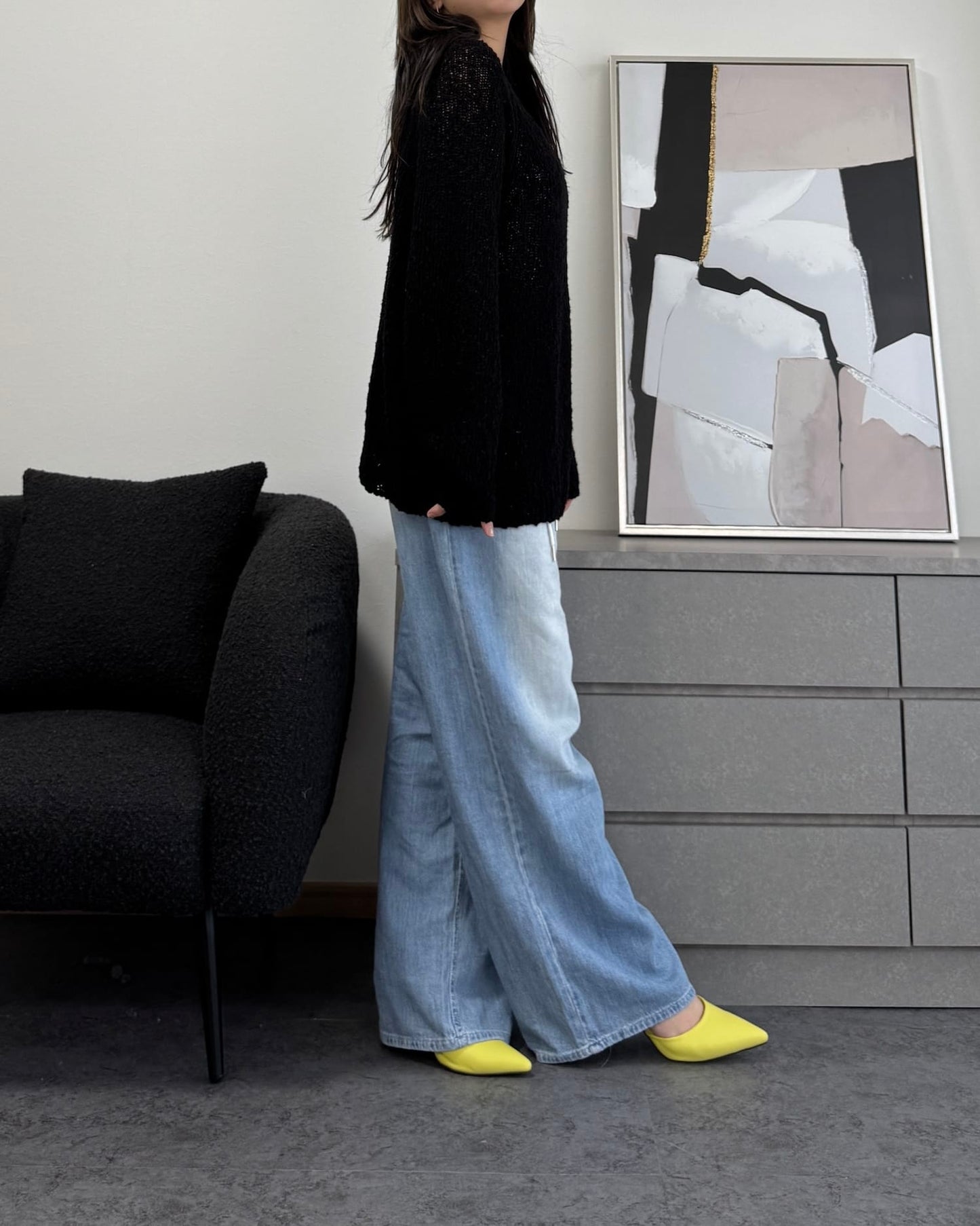 ポインテッドトゥストラップヒールミュール