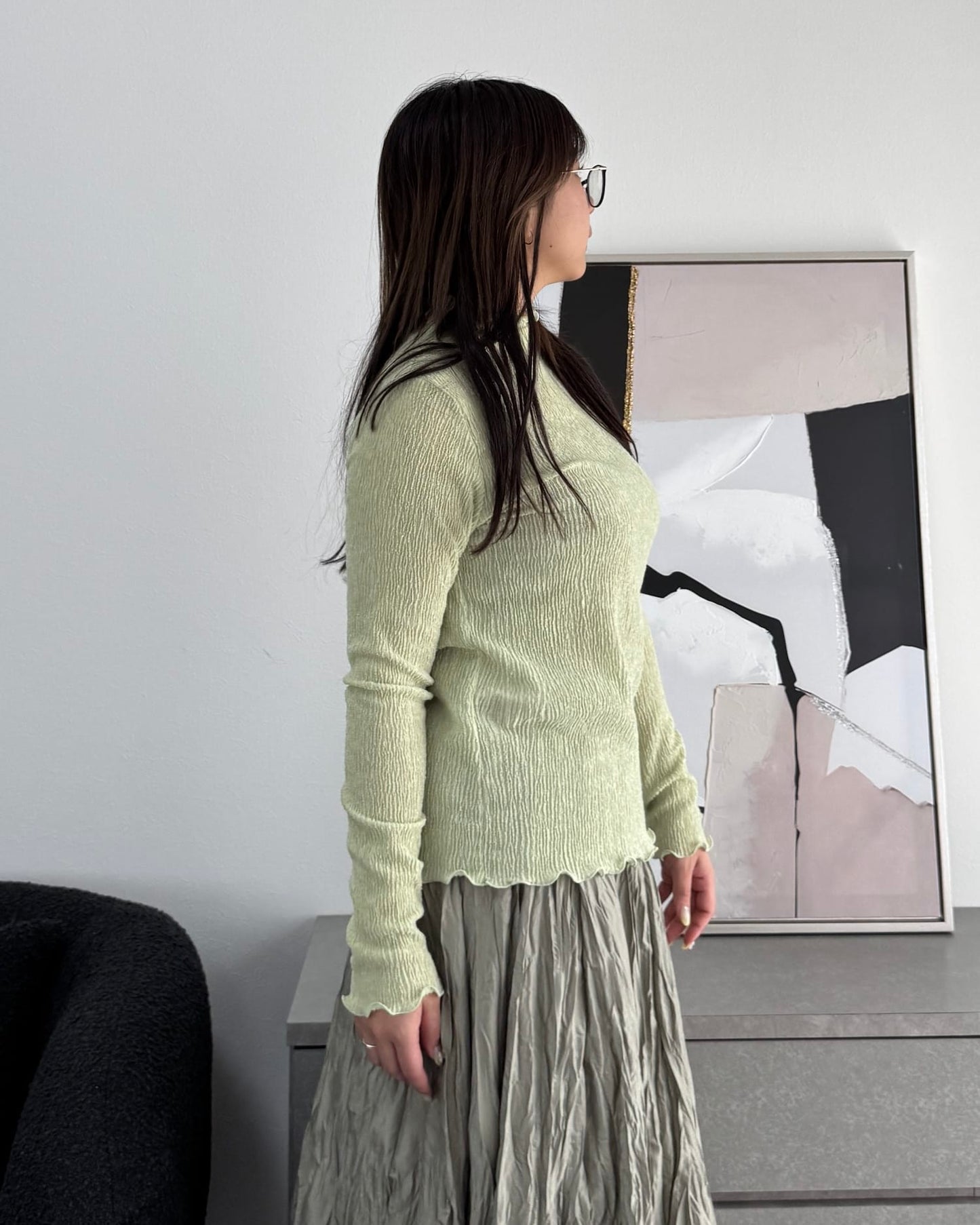 シャーリングカラープルオーバー