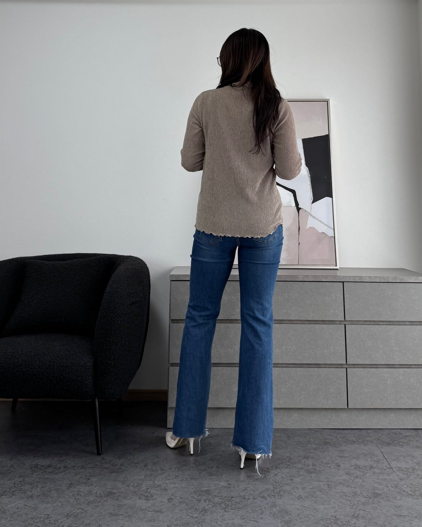 シャーリングカラープルオーバー