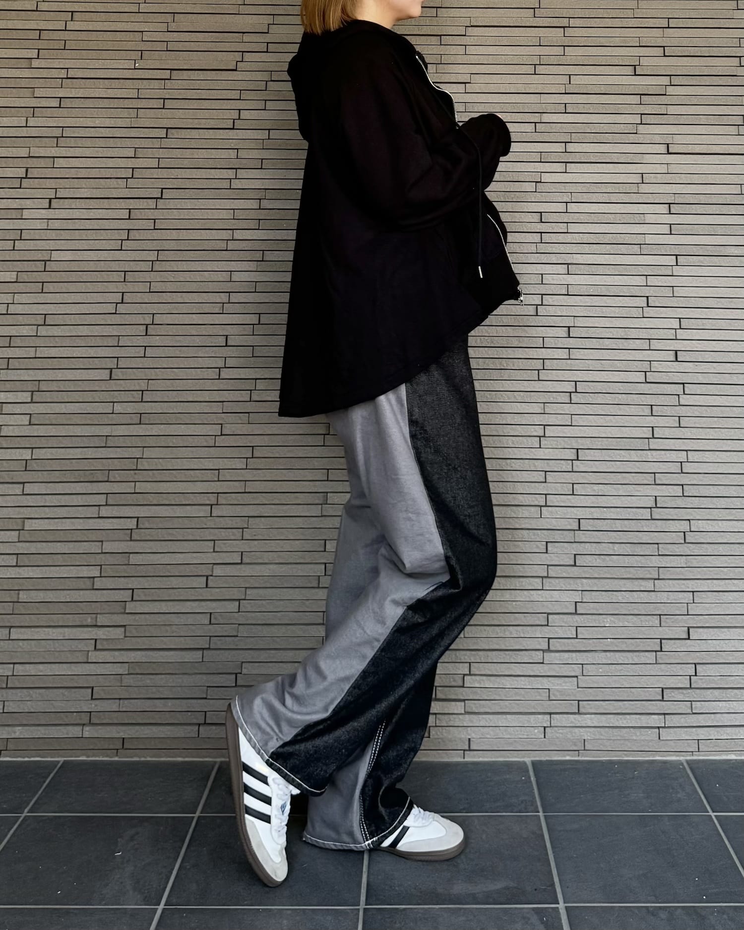 デザインジップパーカー