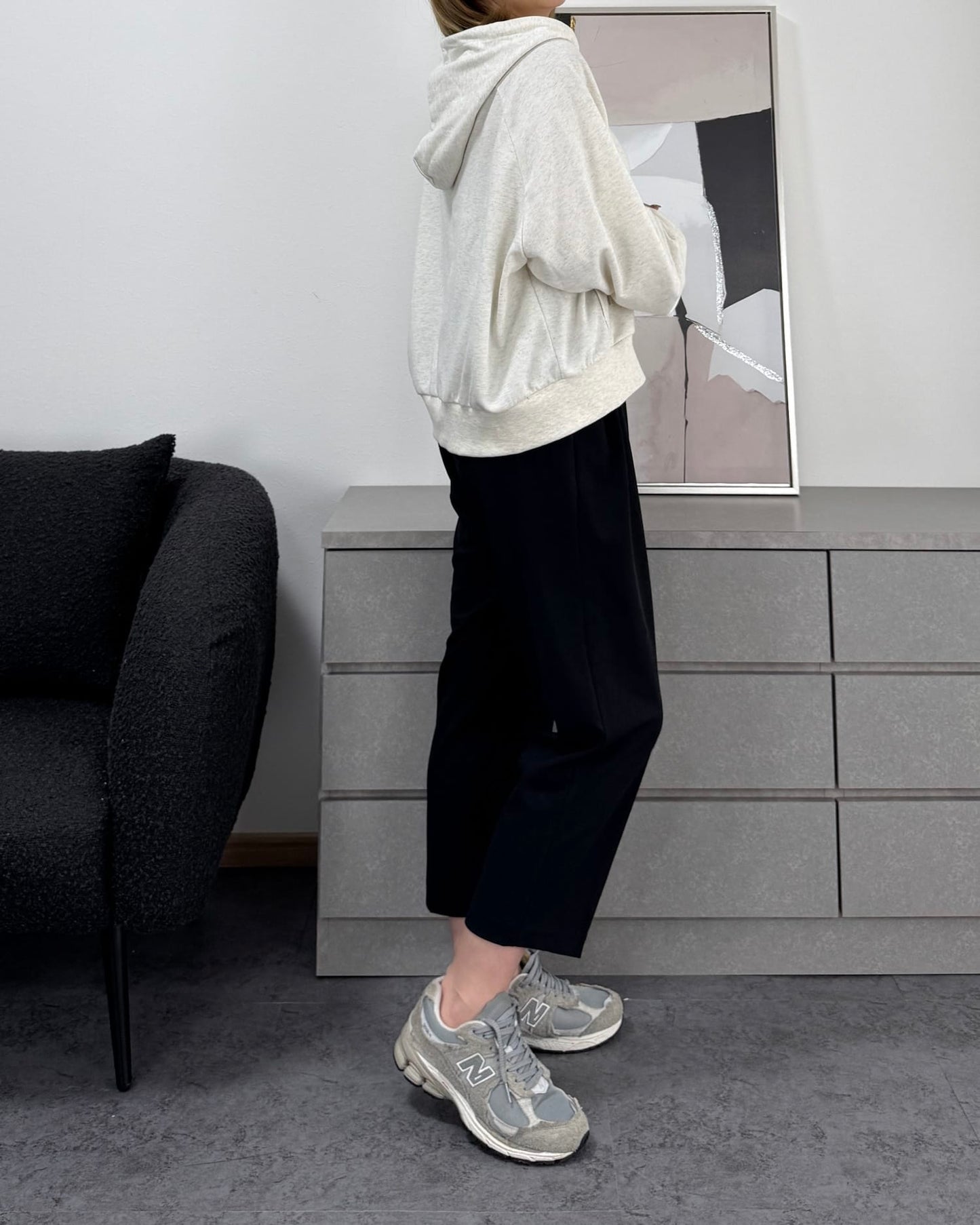 リラックステーパードパンツ