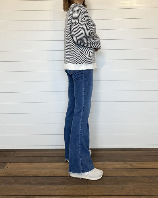 総柄Vネックニットカーディガン