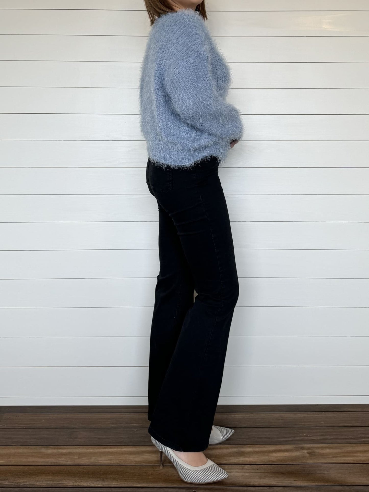 ストレッチフレアブラックパンツ