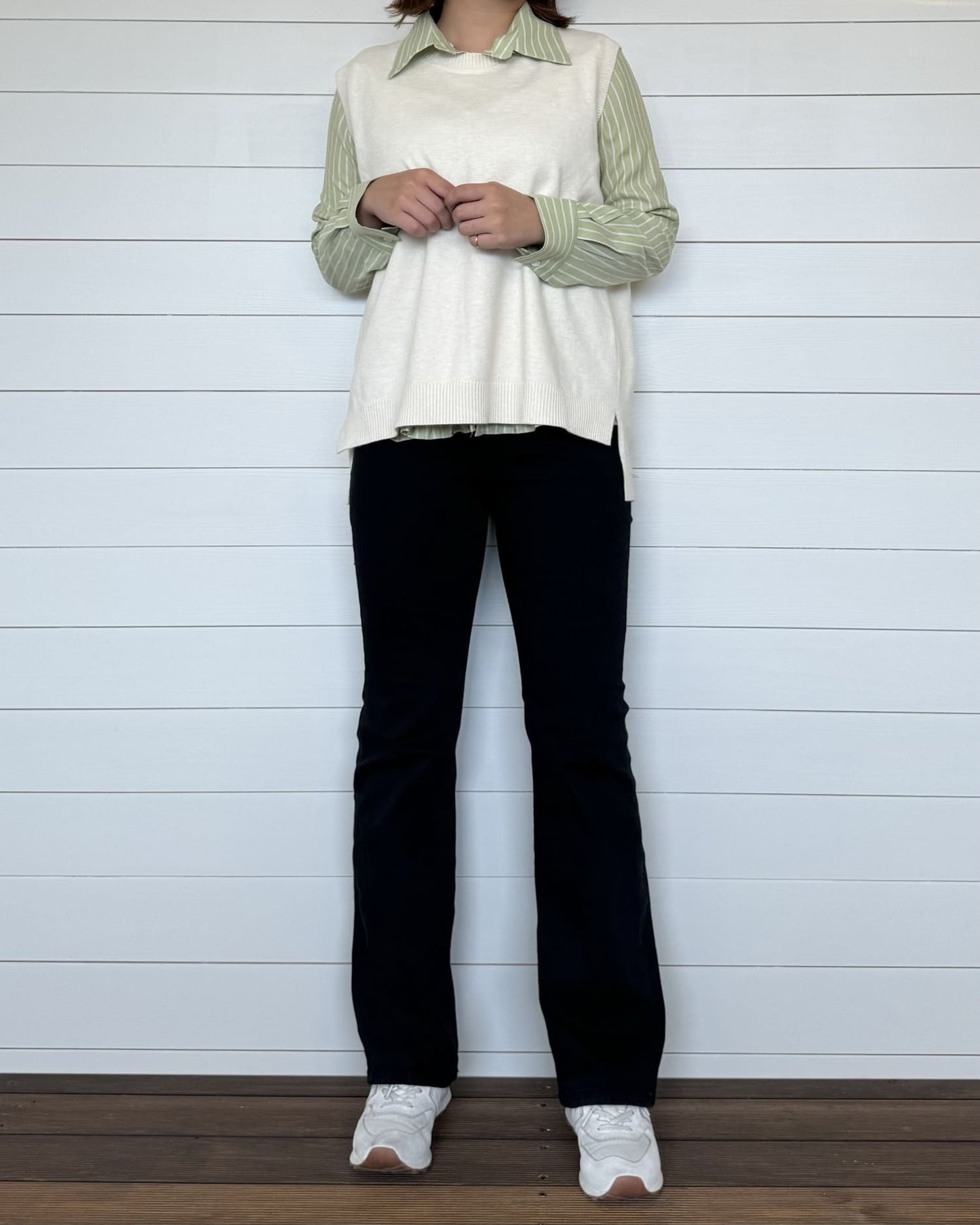 ストレッチフレアブラックパンツ