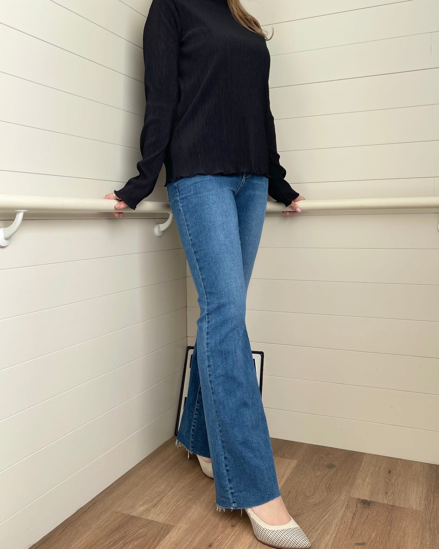 【ウエスト全ゴム】美シルエットストレッチフレアデニム