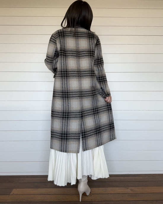 チェックロングウールコート