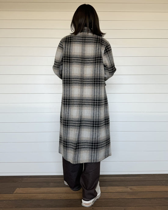 チェックロングウールコート