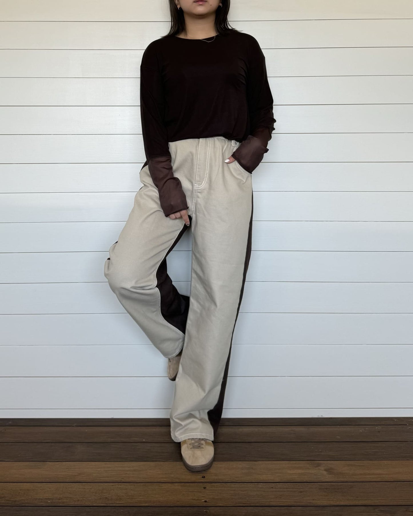 袖シアーカットソー