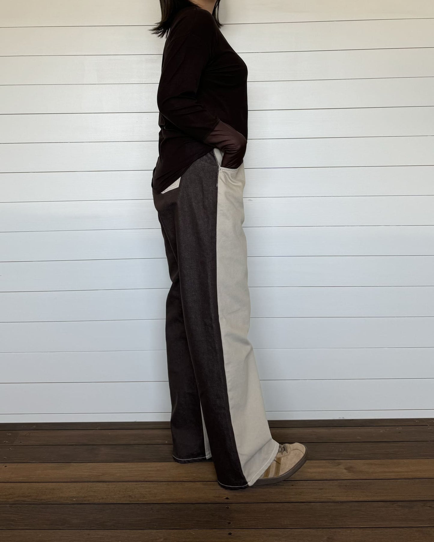 袖シアーカットソー