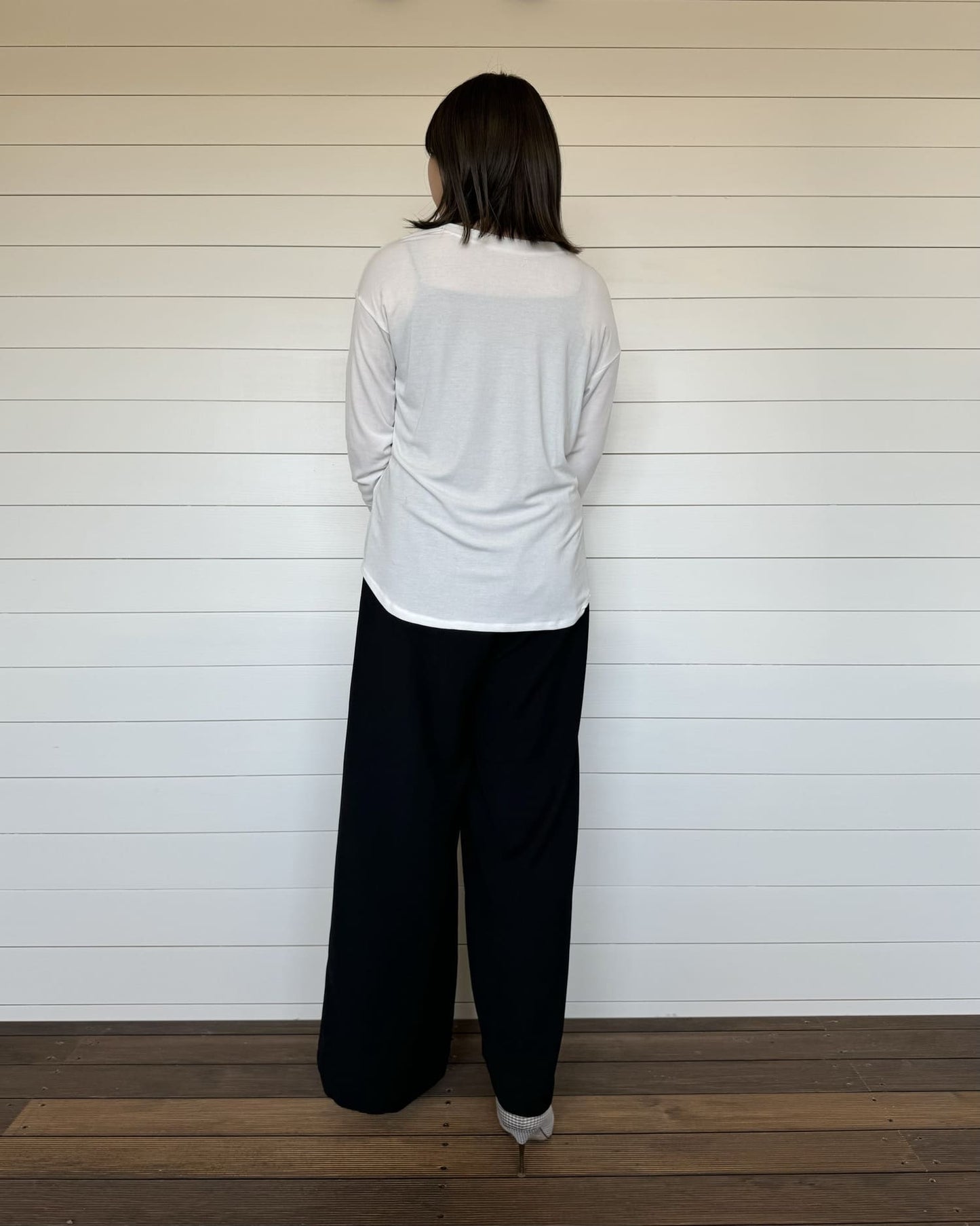 袖シアーカットソー