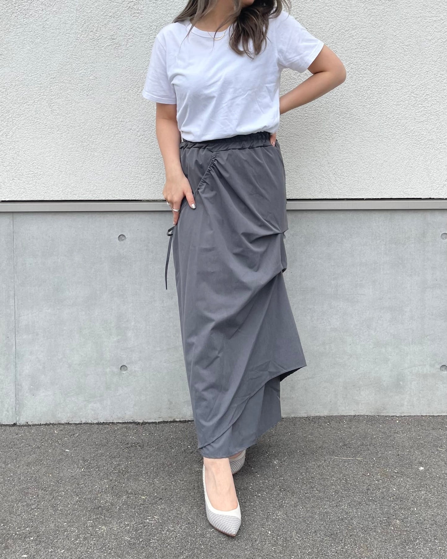 アシメシャーリーングスカート