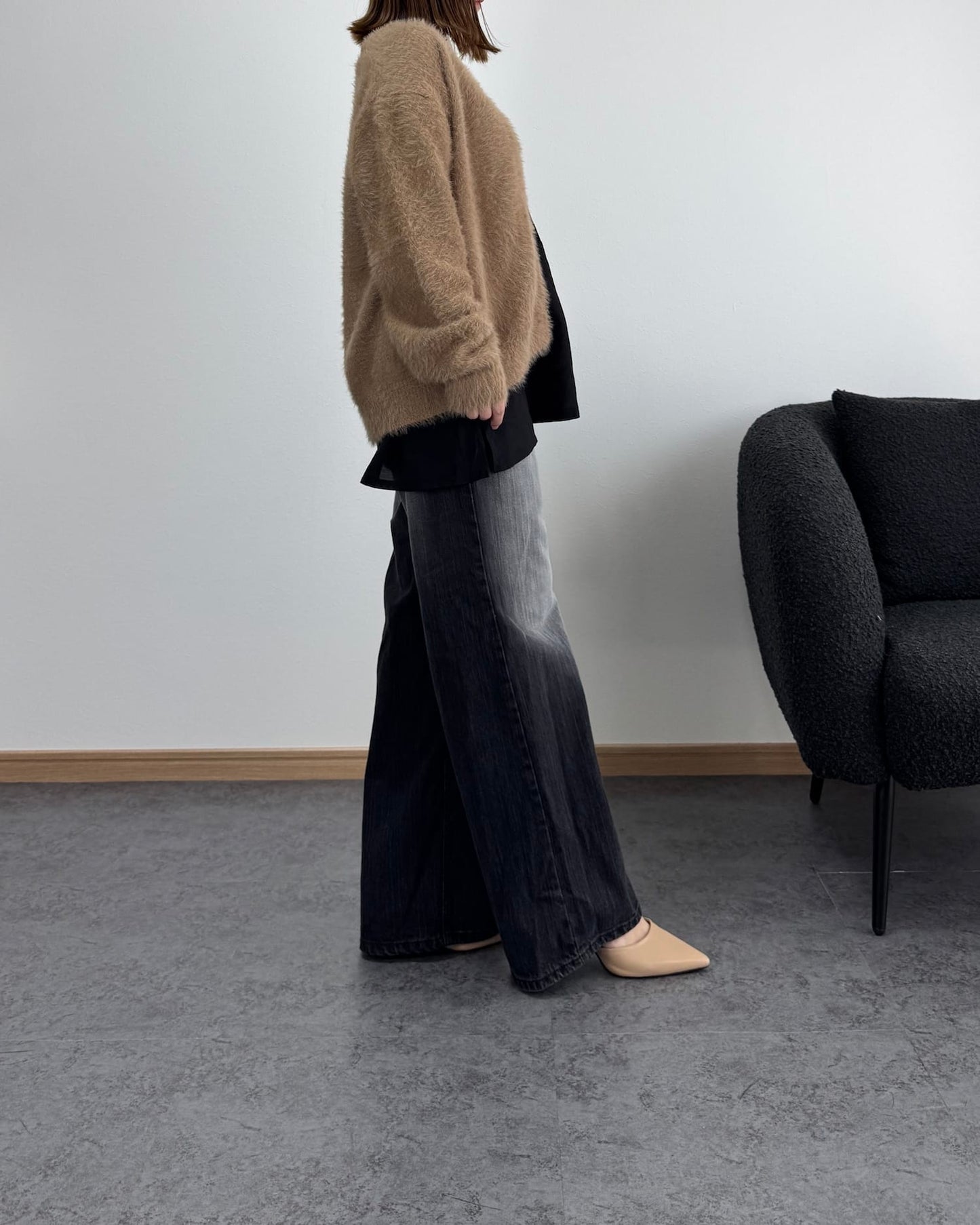 Vネックファーカーディガン