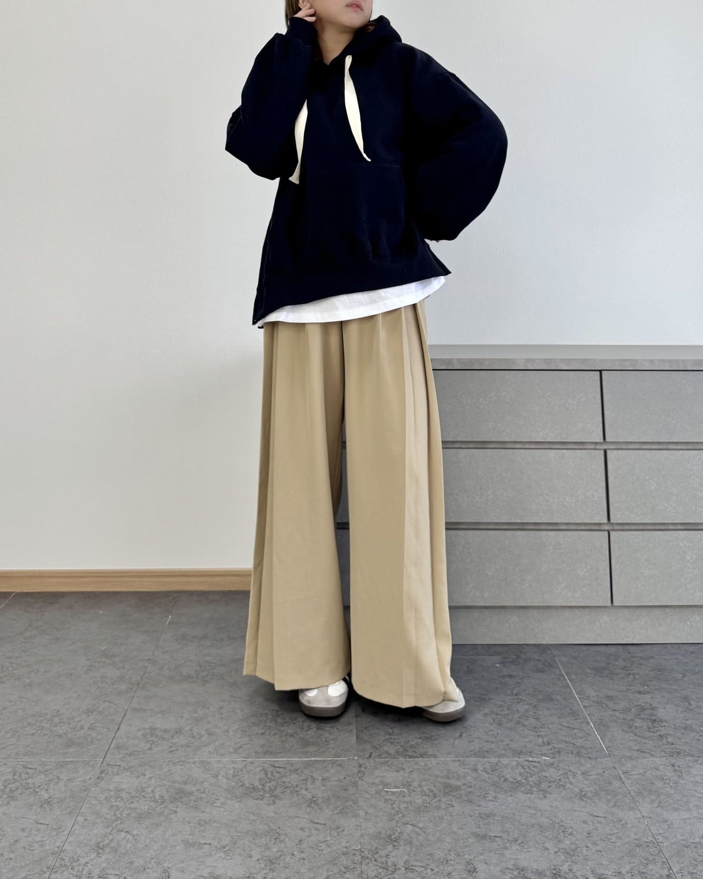 カットソーレイヤードパーカー