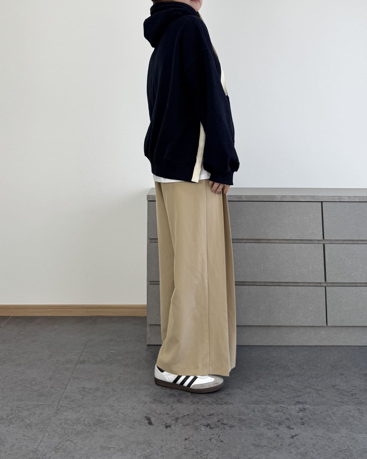 カットソーレイヤードパーカー