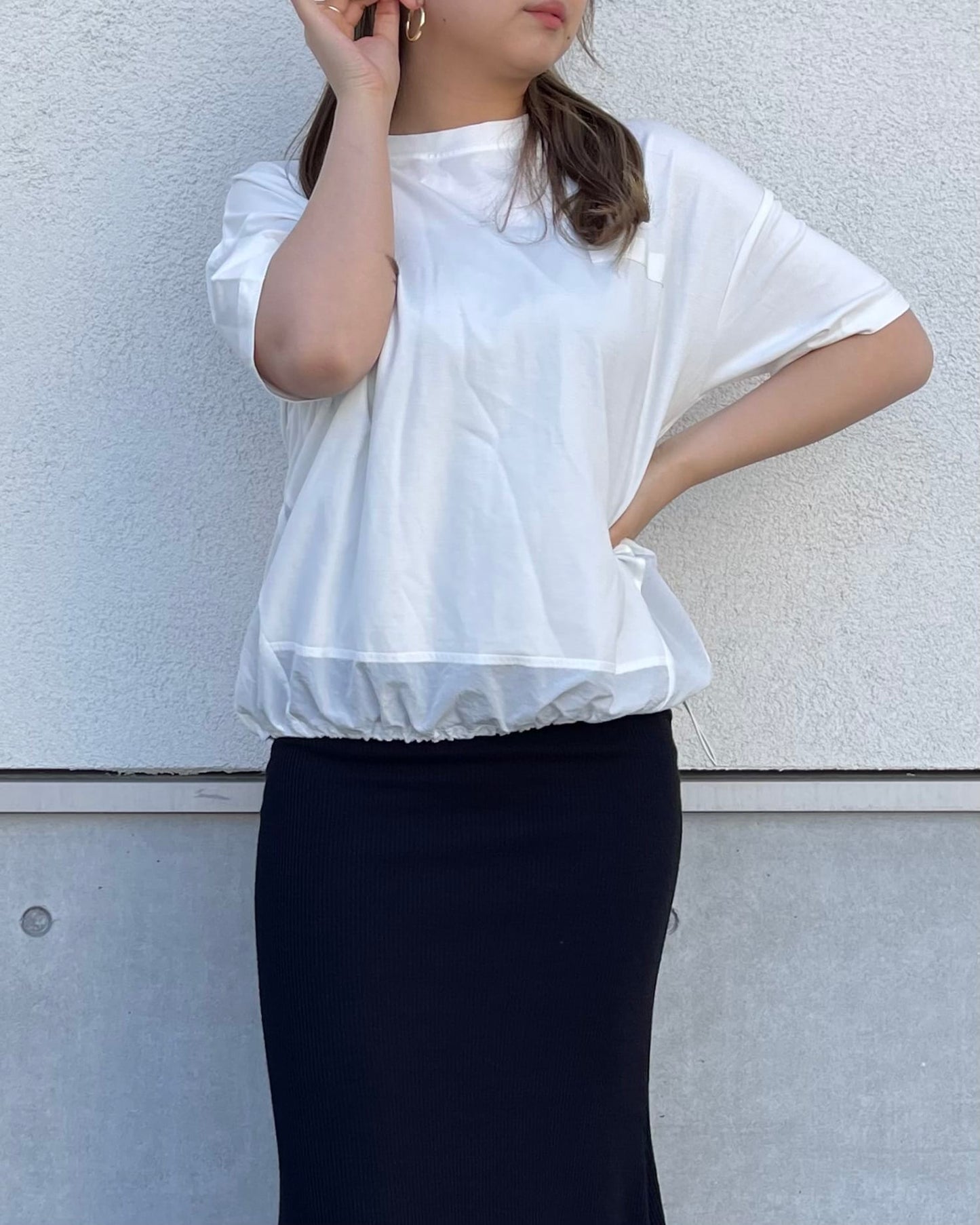 裾ドロストデザインTシャツ