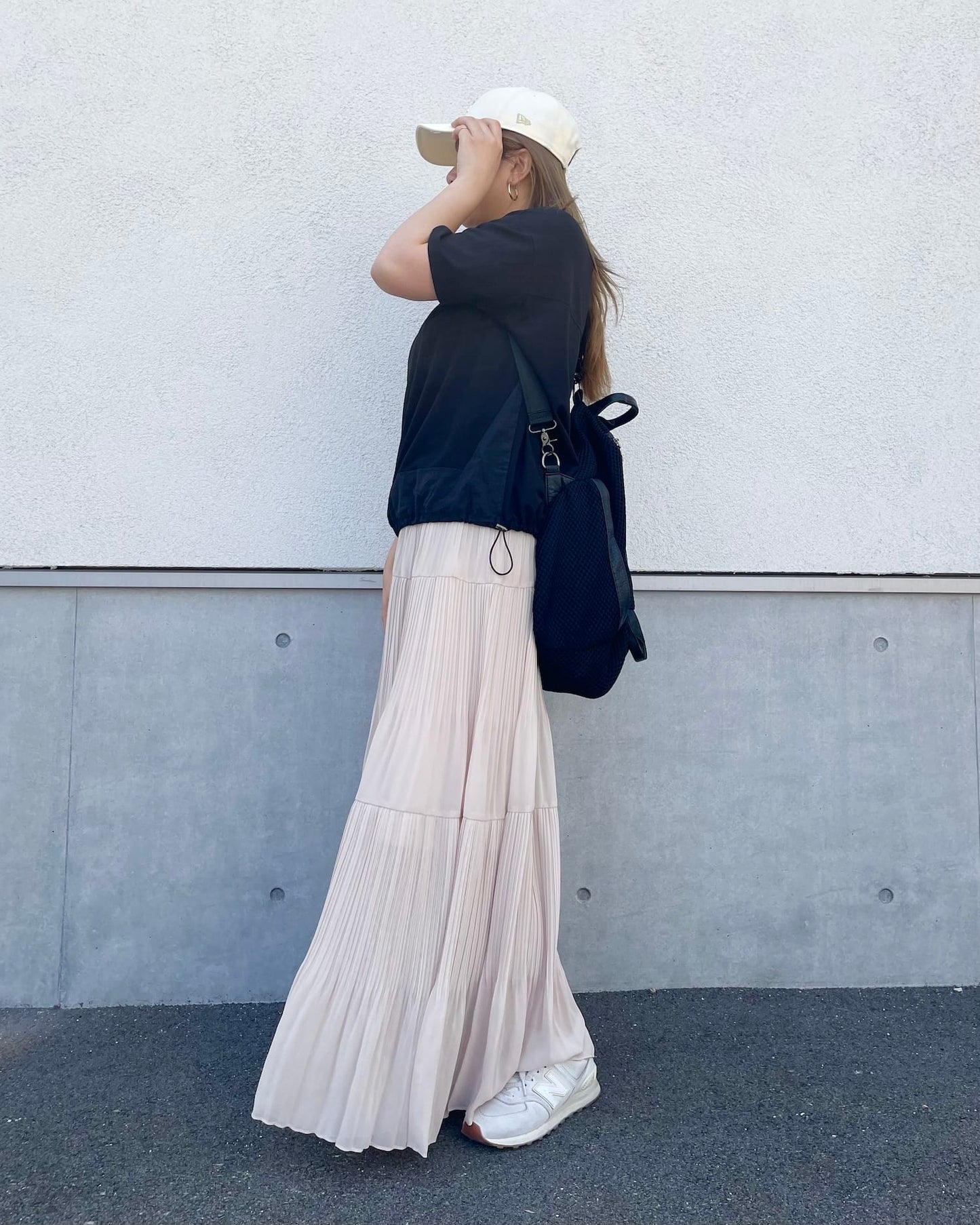 裾ドロストデザインTシャツ