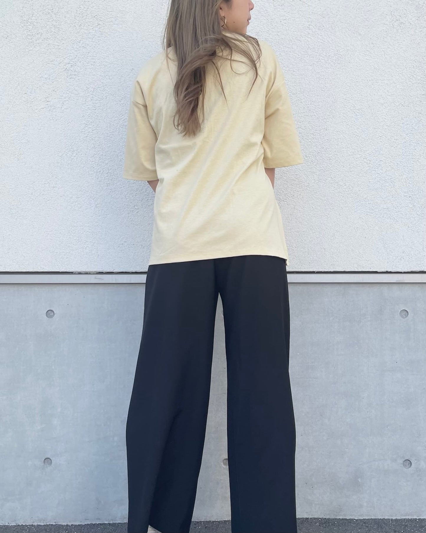 片側サイドスリット五部袖デザインTシャツ