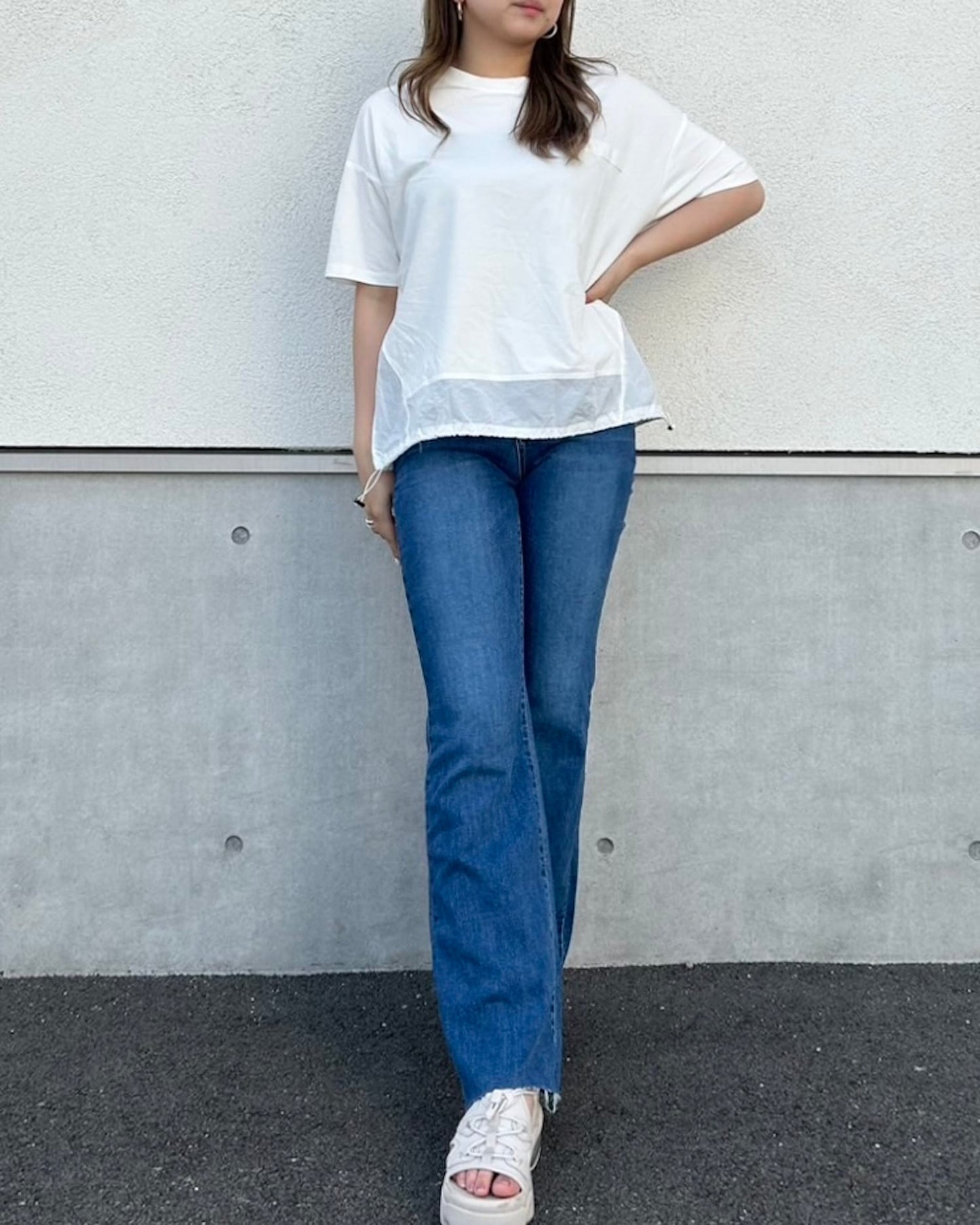 裾ドロストデザインTシャツ