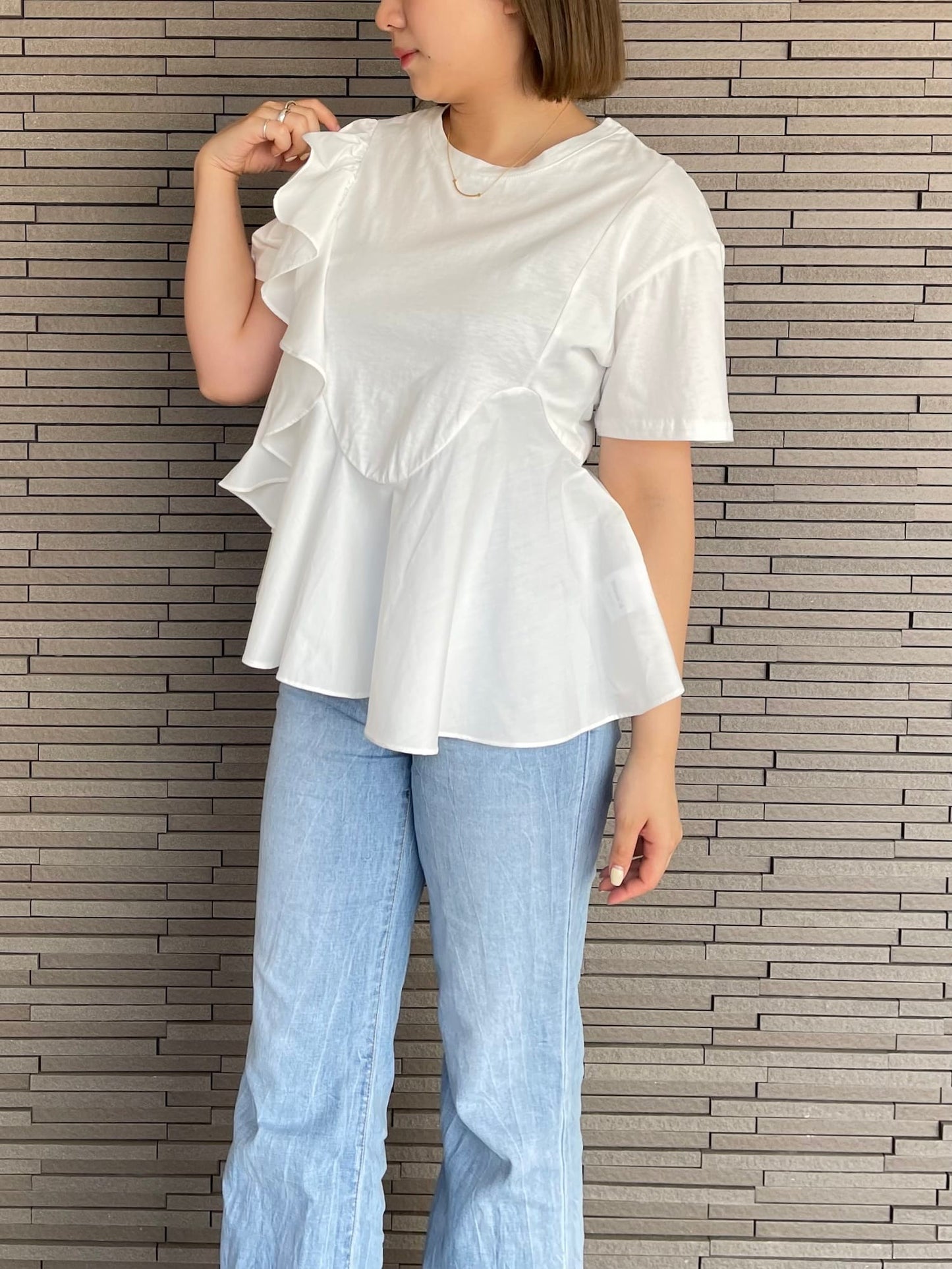 異素材切り替えフリルTシャツ