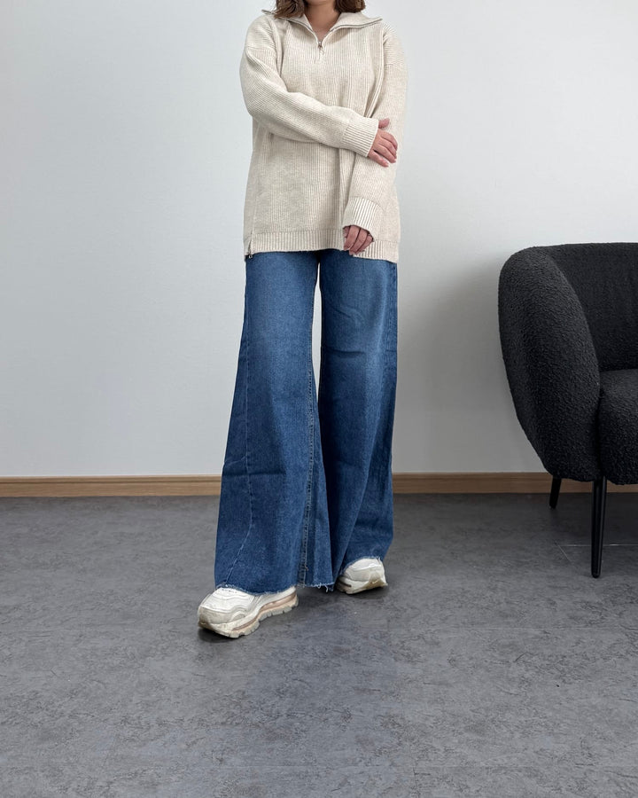サイド切り替えカットオフワイドフレアデニム