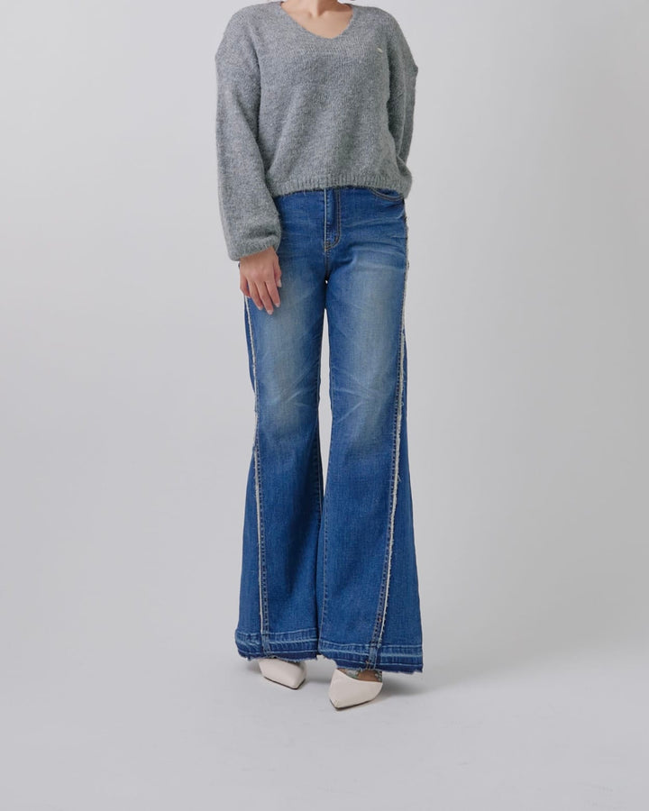 フリンジライン切り替えワイドフレアデニム
