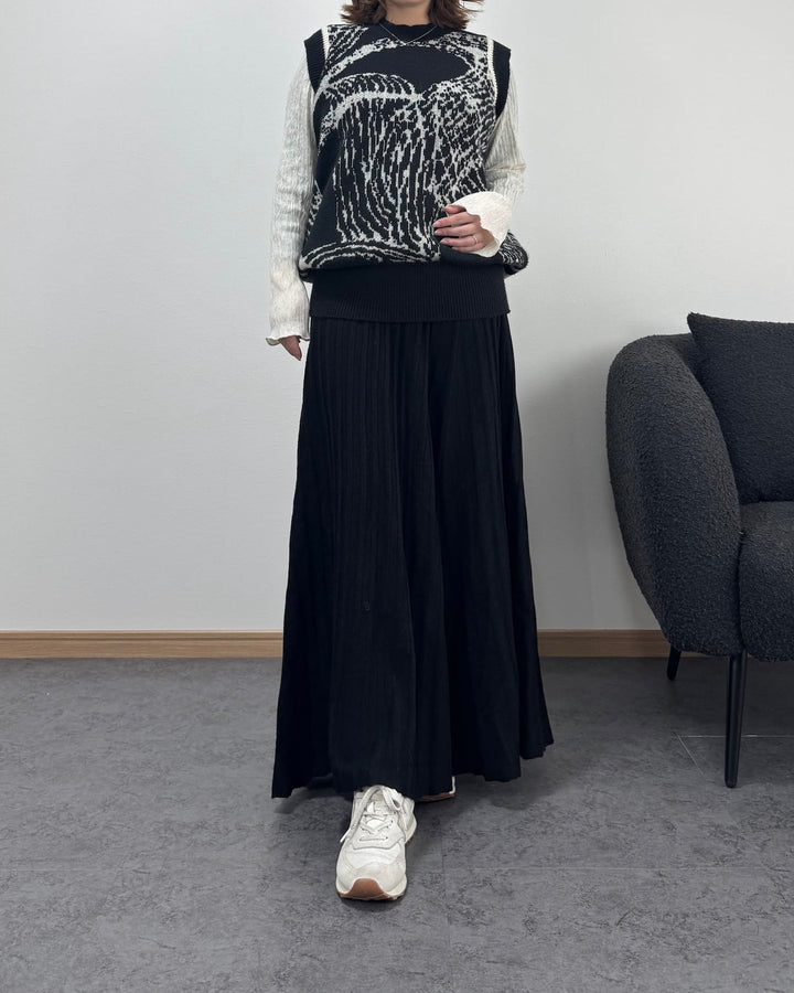 総柄モノトーンニットベスト