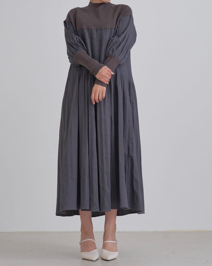 モモンガプリーツワンピース