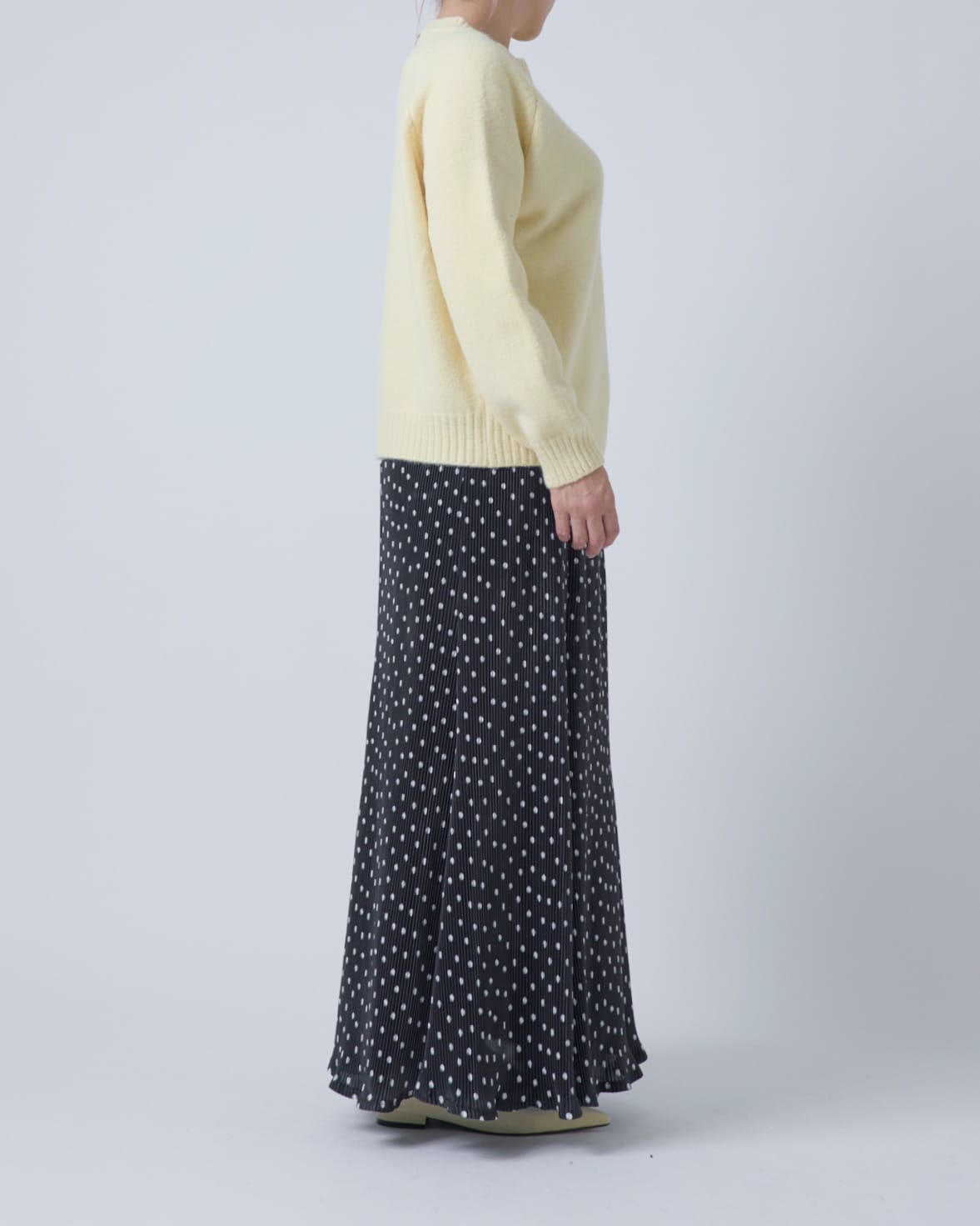 シンプルカラーニットプルオーバー