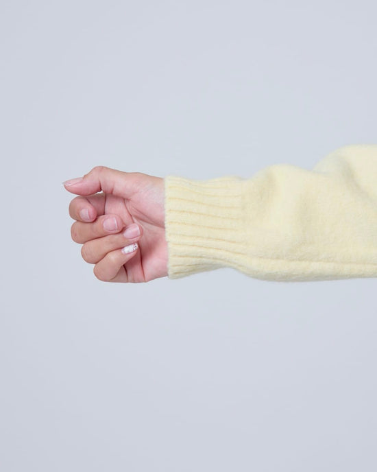 シンプルカラーニットプルオーバー