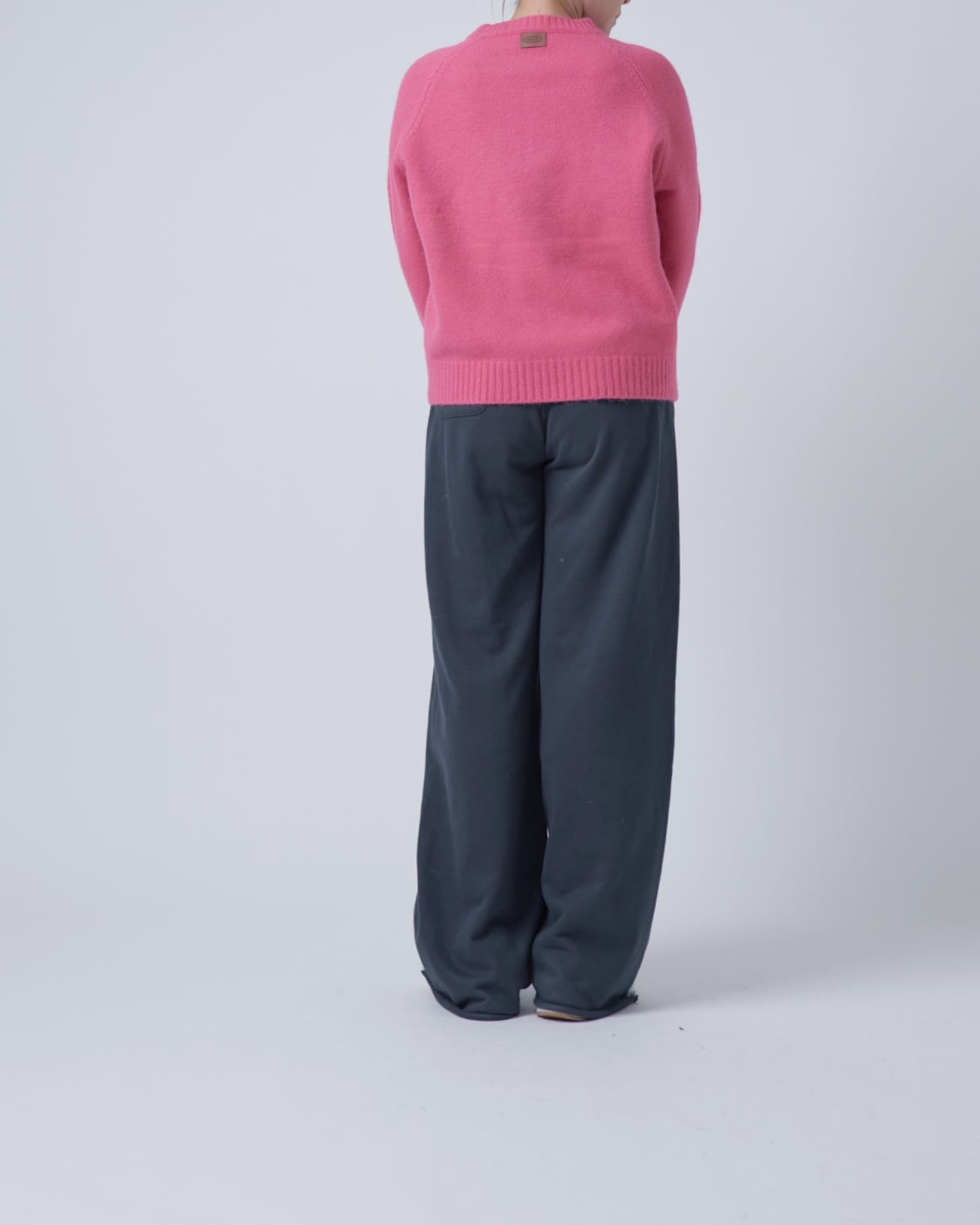 シンプルカラーニットプルオーバー