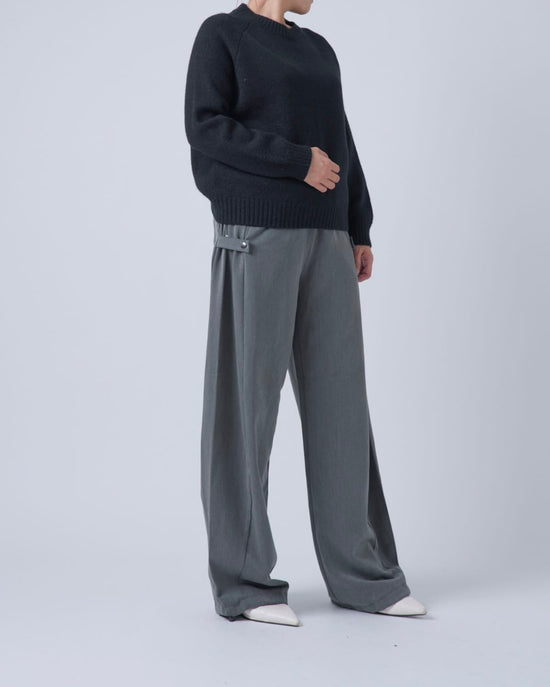 シンプルカラーニットプルオーバー