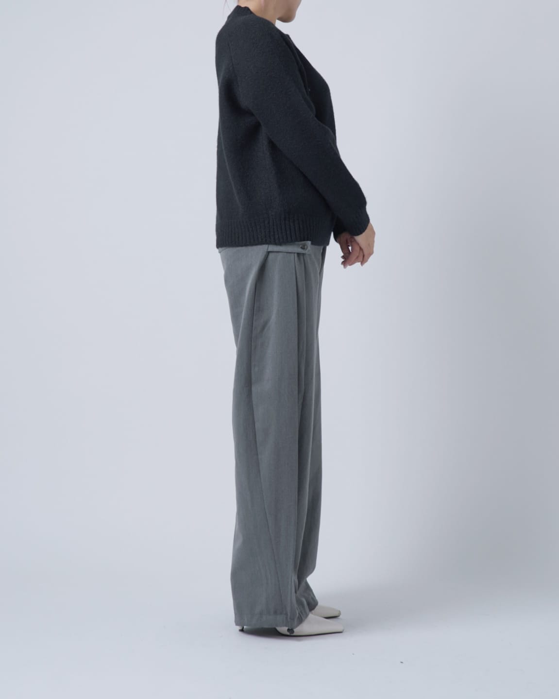 シンプルカラーニットプルオーバー