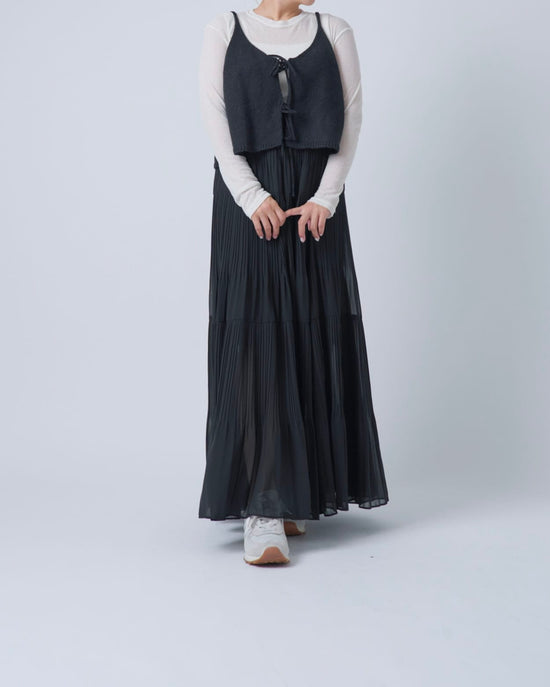 リボンニットビスチェ