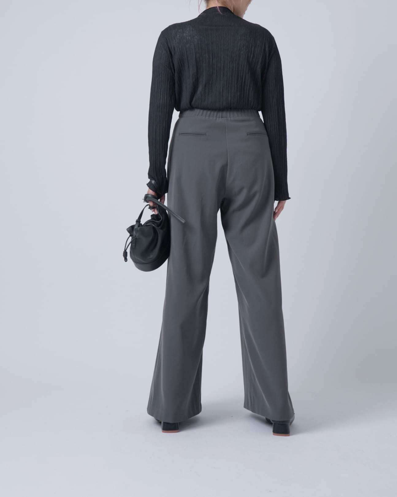 シフォンリラックスプルオーバー