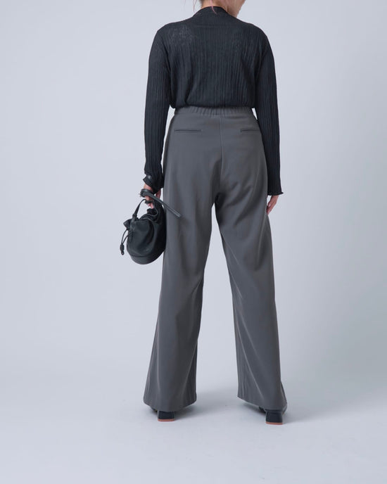 シフォンリラックスプルオーバー