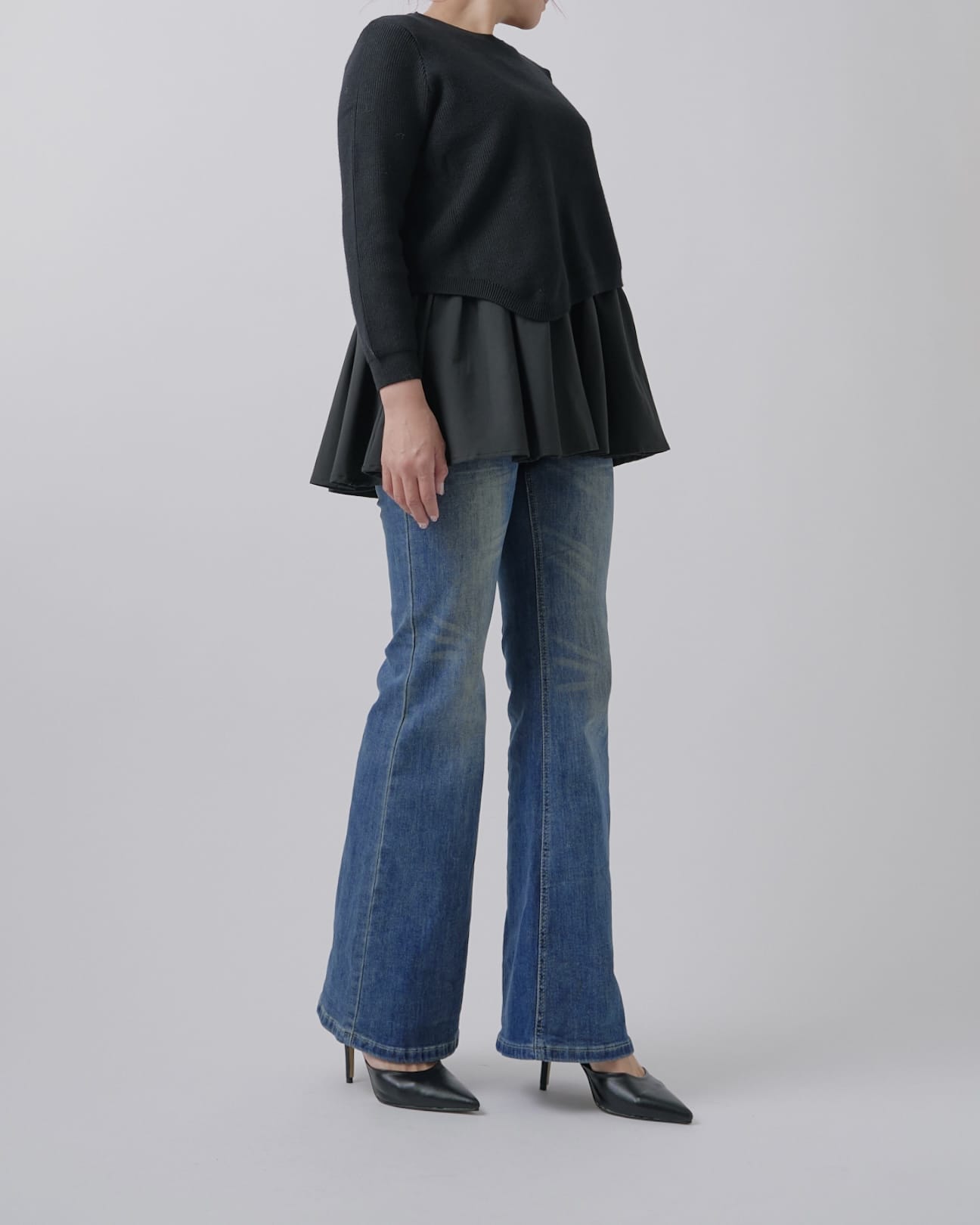 レイヤードフリルニット