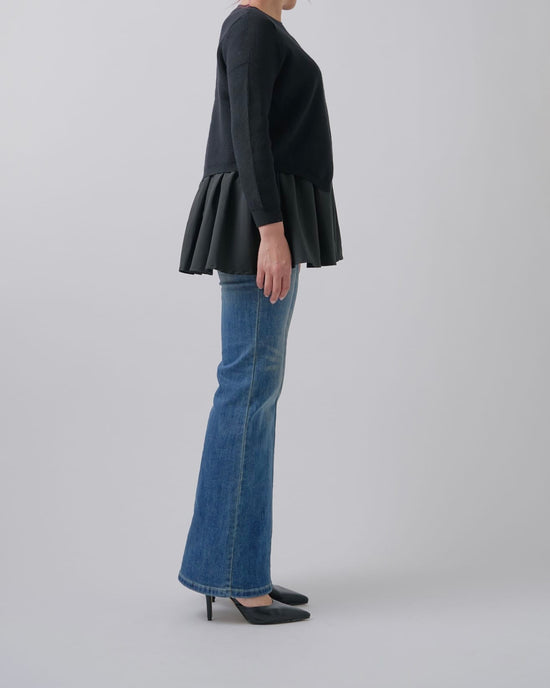 レイヤードフリルニット